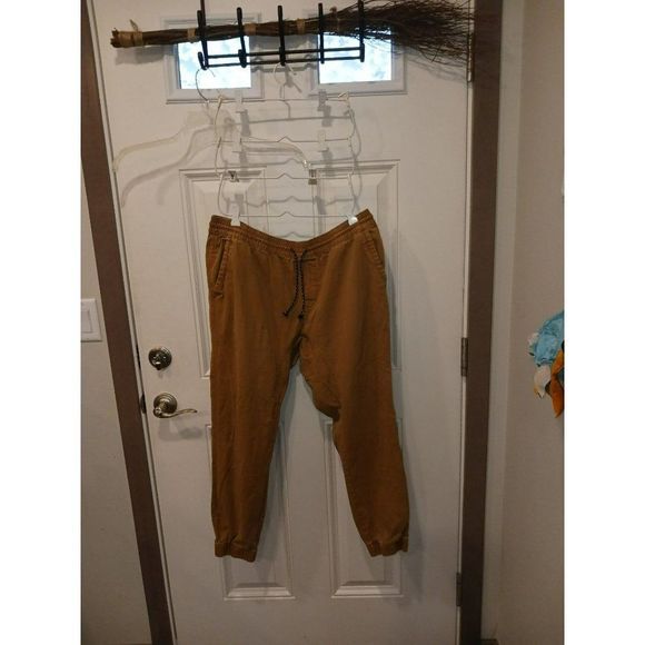 No boundaries tan color XL 40 to 42 men's casual jogger khaki pants - Picture 1 of 4